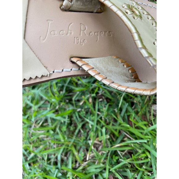 Jack Rogers Women's Nantucket Gold Thong Sandals, Size 7 - Picture 7 of 17